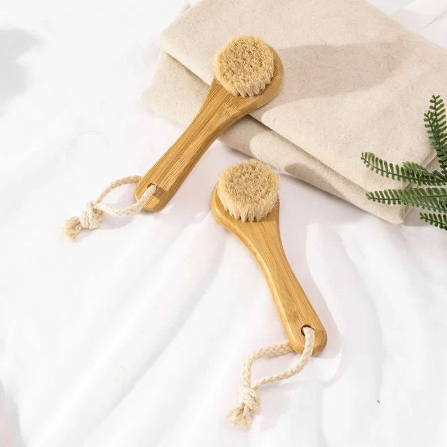 Facial Cleansing Brush, Wooden Face Brush for Exfoliating and Pore Cleansing, Reveal Smooth and Radiant Skin